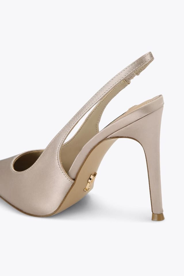 Steve Madden STEVE MADDEN Women's 'Reyes Tus' Fabric Heels in Taupe - 3