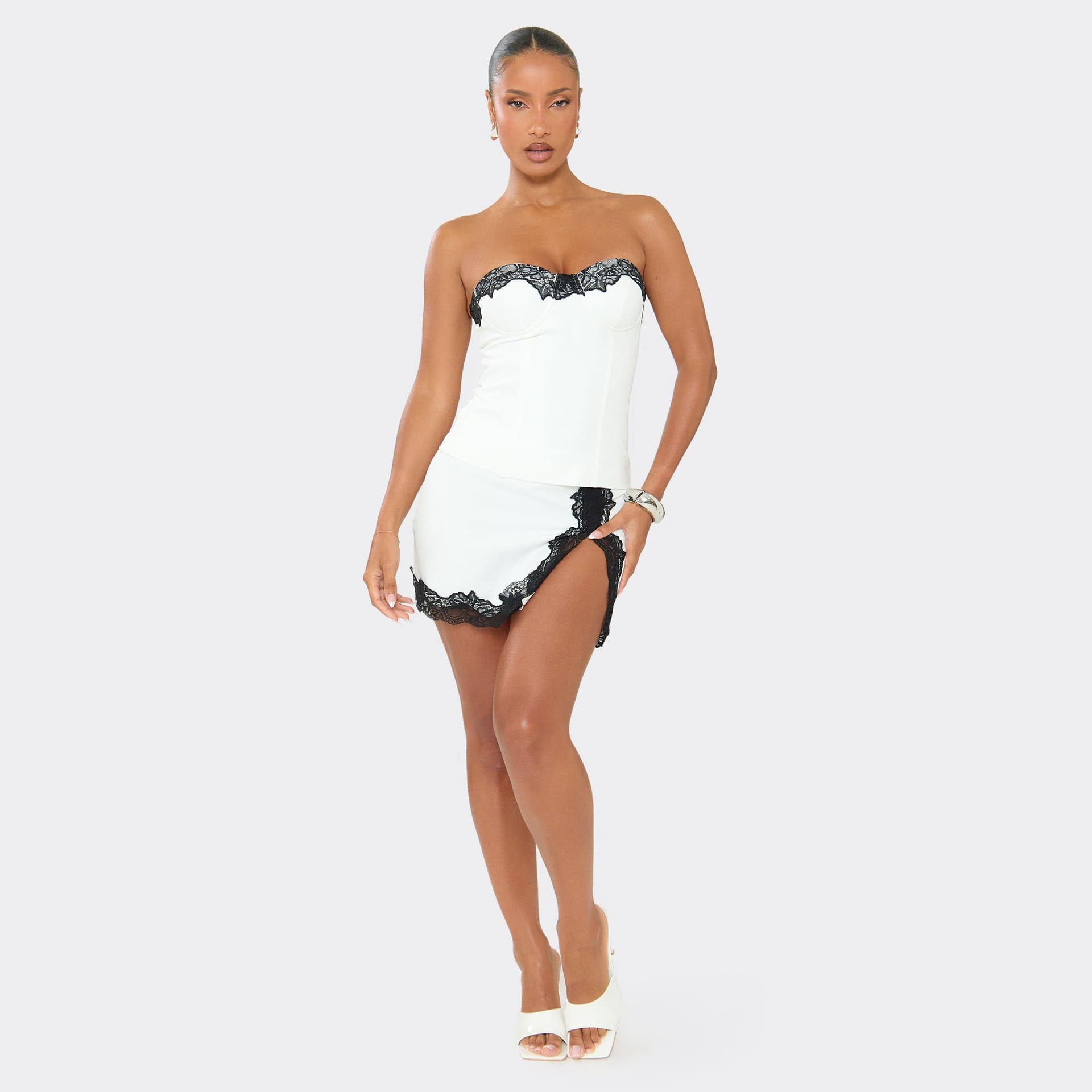 EGO Mid Rise Contrast Lace Trim Side Split Mini Skirt In White Satin, Women's Size UK 6