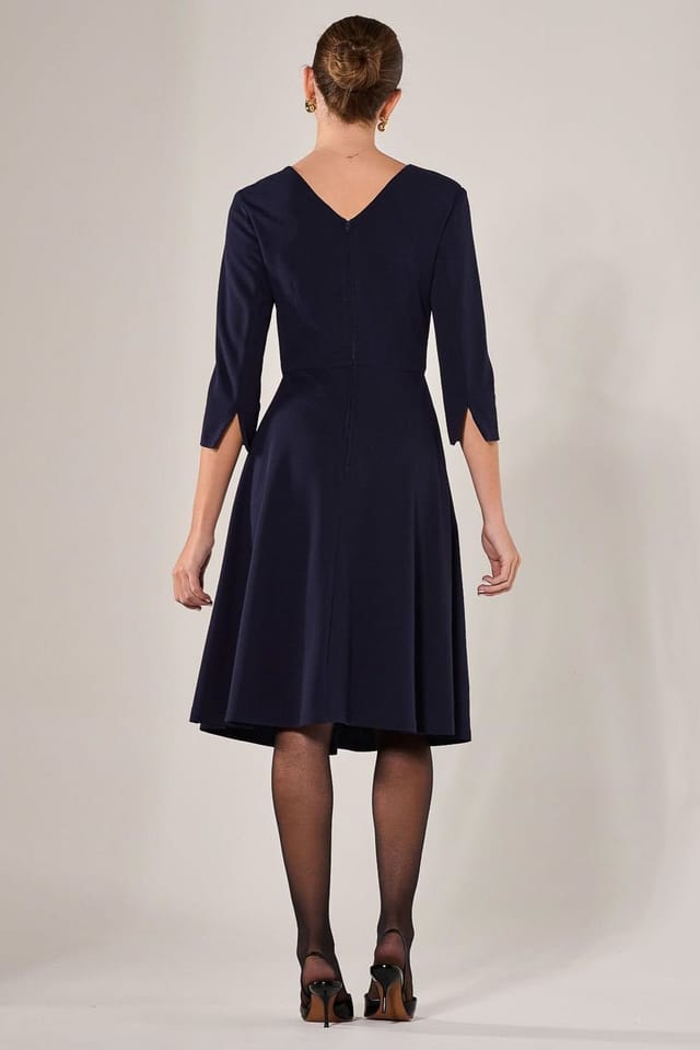 Jolie Moi Jolie Moi Women's Round Neck 3/4 Sleeve Midi Dress in Navy - 2