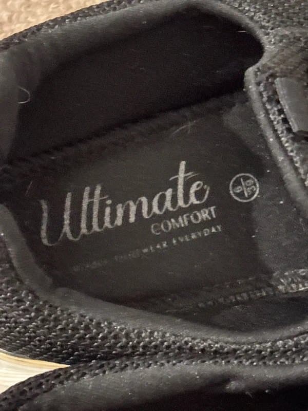 ultimate comfort Women’s comfort trainers size 6