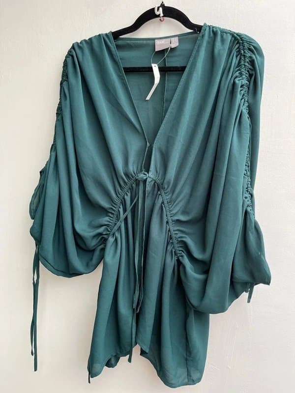 ASOS Design ASOS Green plunge top size 10
