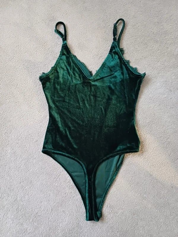 New Look New Look Green Velvet Lace Bodysuit Size 10