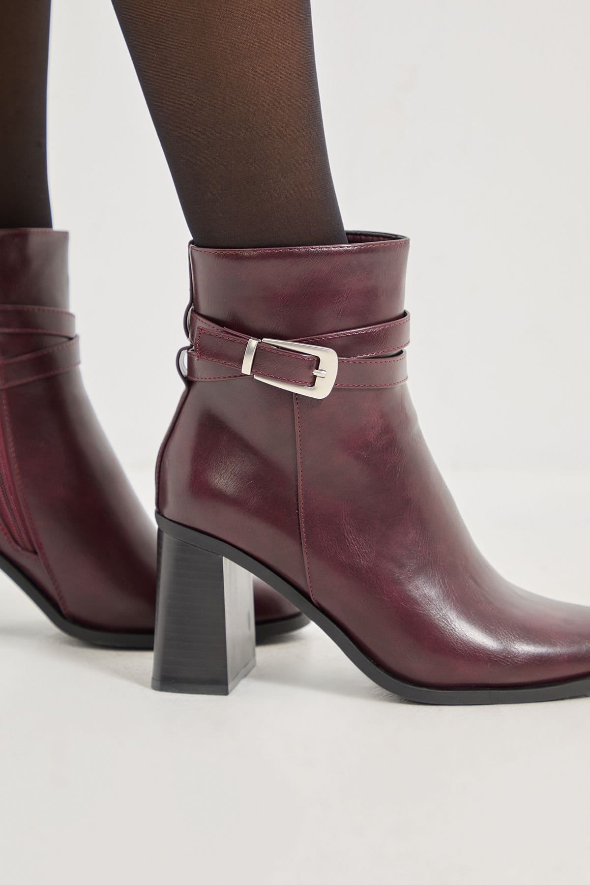 Wallis Wallis Women's Melisssa Faux Leather Buckle Detail Round Toe High Block Heel Ankle Boots in Burgundy - 4