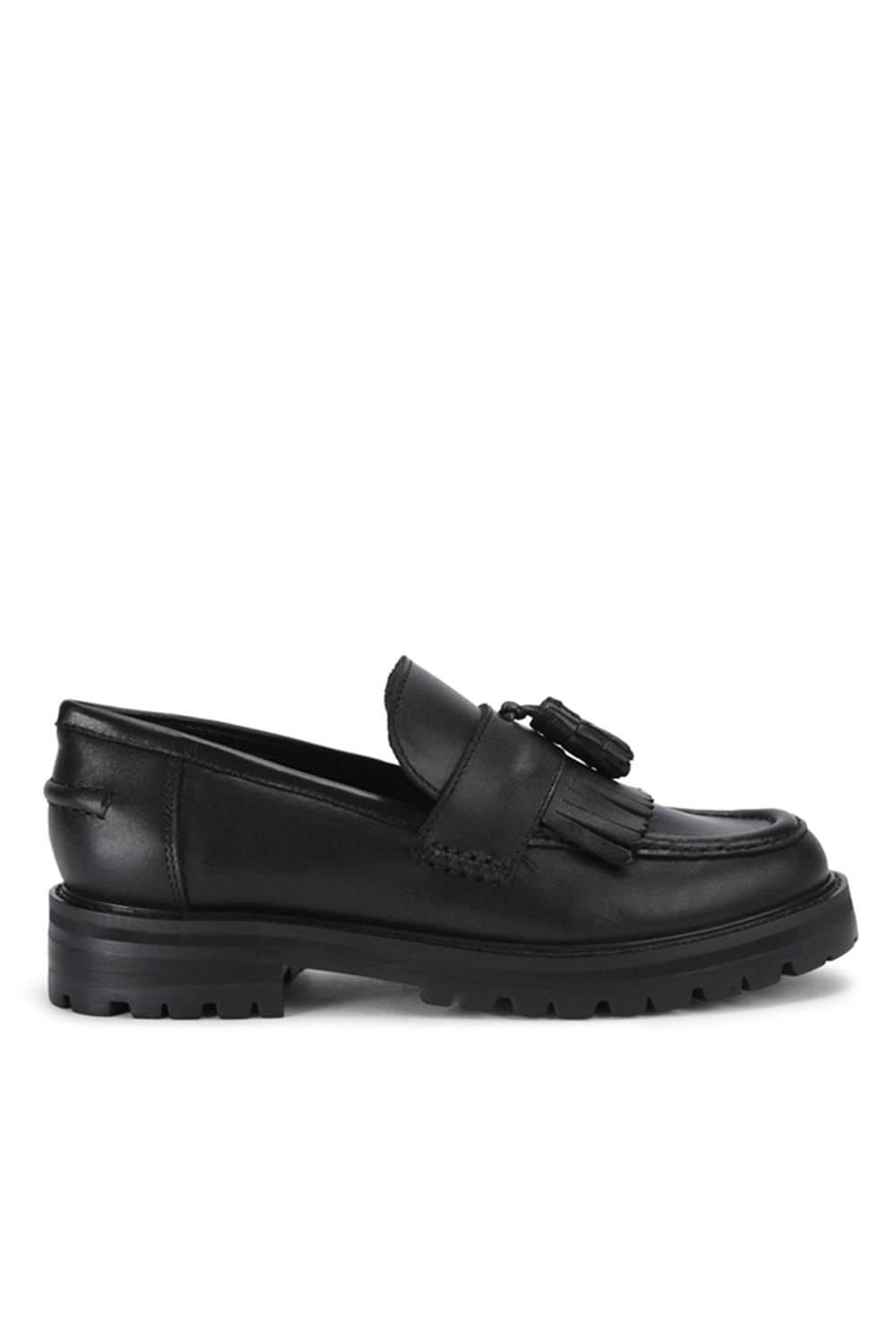 Steve Madden STEVE MADDEN Women's 'Minka Black Leather' Leather Flats
