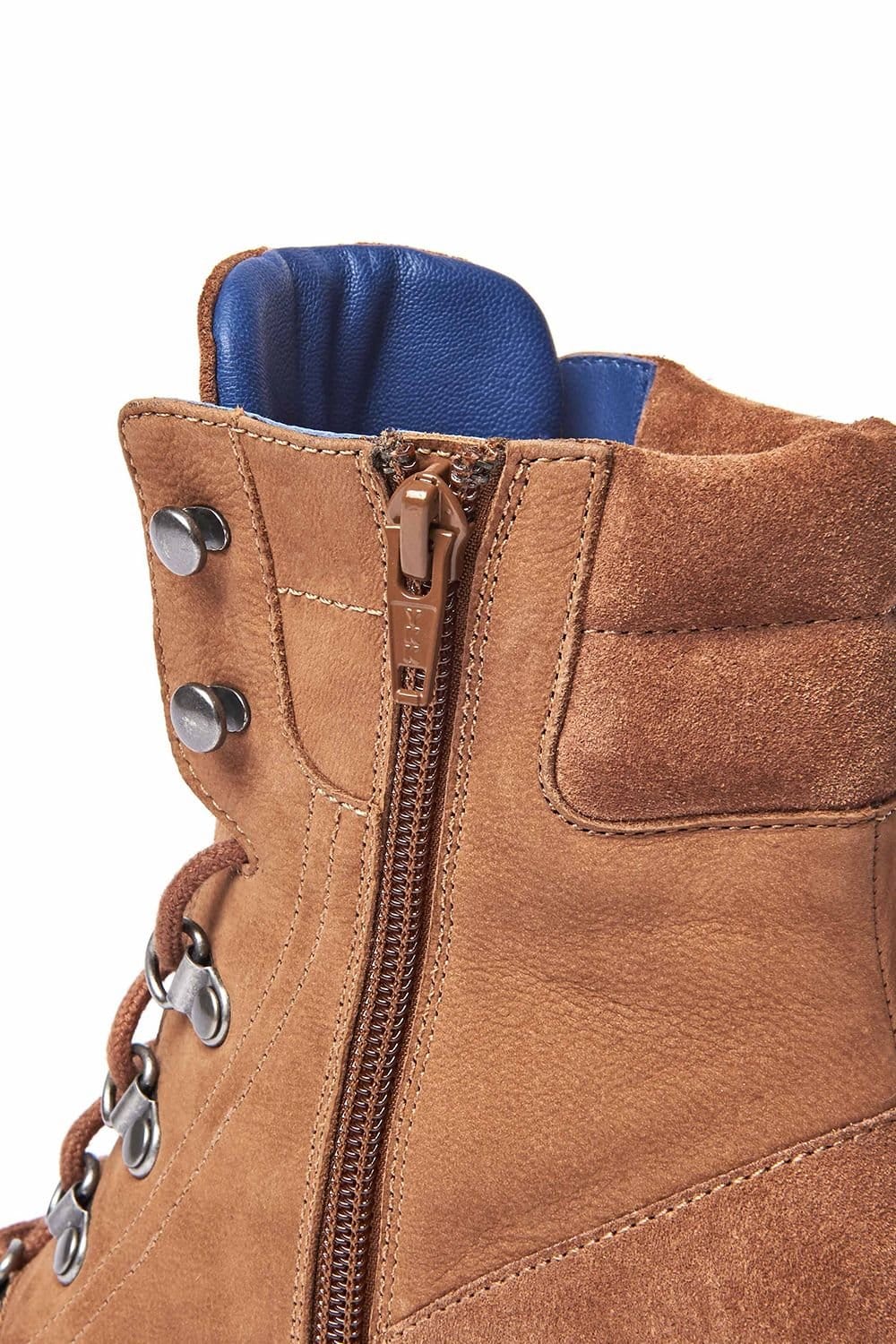 Moshulu Moshulu Women's 'Bowers' Block Heeled Lace Up Boots in Tan - 4