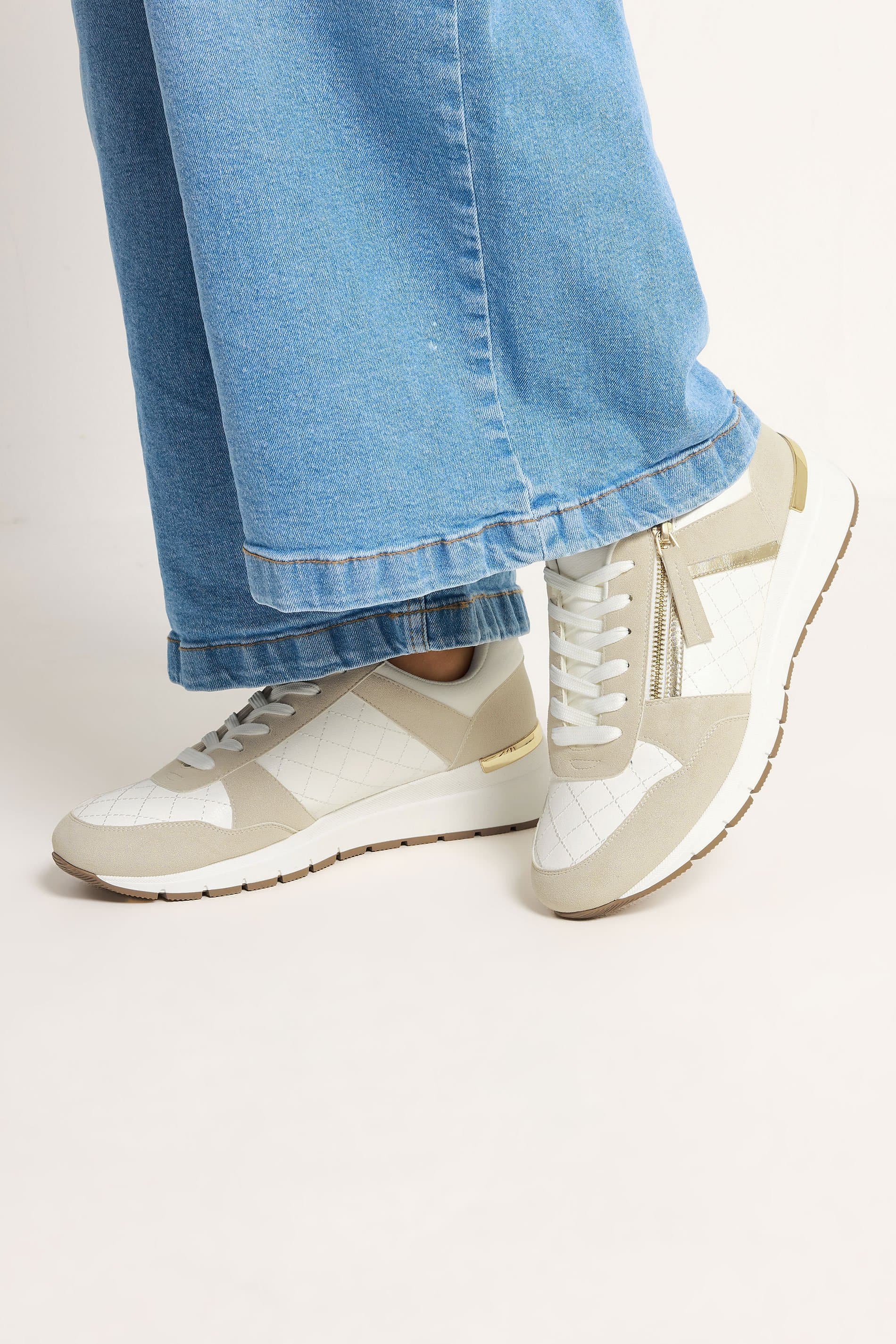 Yours White Quilted Wedge Trainer In Wide E Fit