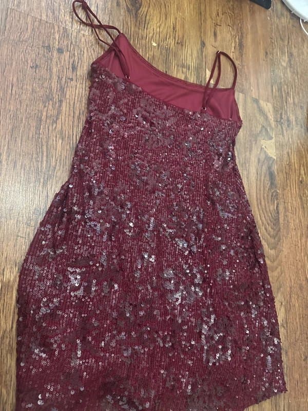Bershka Bershka - Burgundy sequin mini dress.