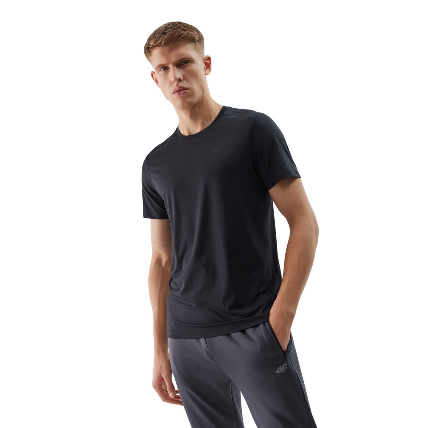 4F 4F Men's Regular Training T-Shirt in Black - 4