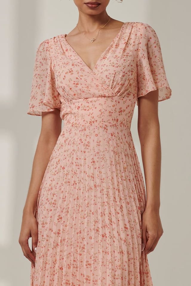 Jolie Moi Jolie Moi Women's Meagan V-Neck Chiffon Maxi Dress in Light Pink - 3