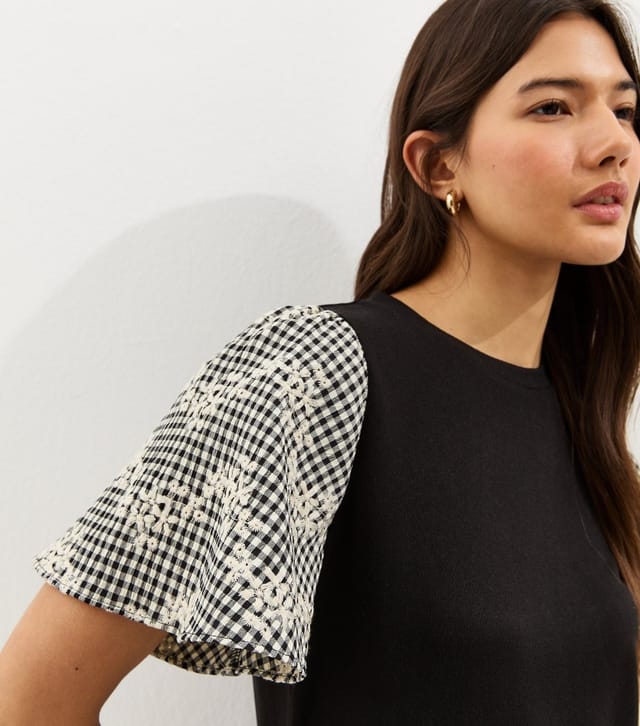 New Look Women's Black Embroidered Check Sleeve T-Shirt New Look - 2
