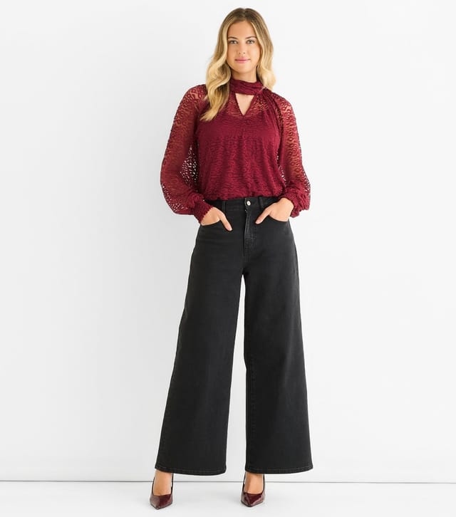 Gini London Women's Light Burgundy Animal Lace Neck Tie Blouse Gini London New Look - 2