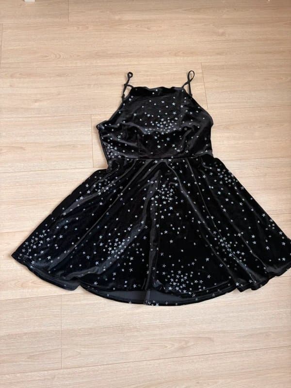 New Look Black and silver velvet strap dress size 14