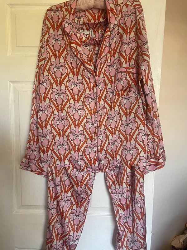ASOS ASOS silk like pyjamas
