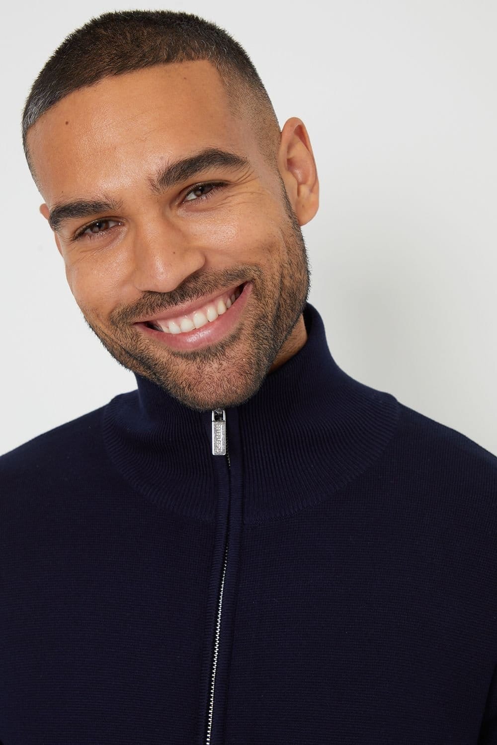 Threadbare Threadbare Men's 'Wynnstay' Zip-Through Funnel Neck Knitted Cardigan in Navy - 4