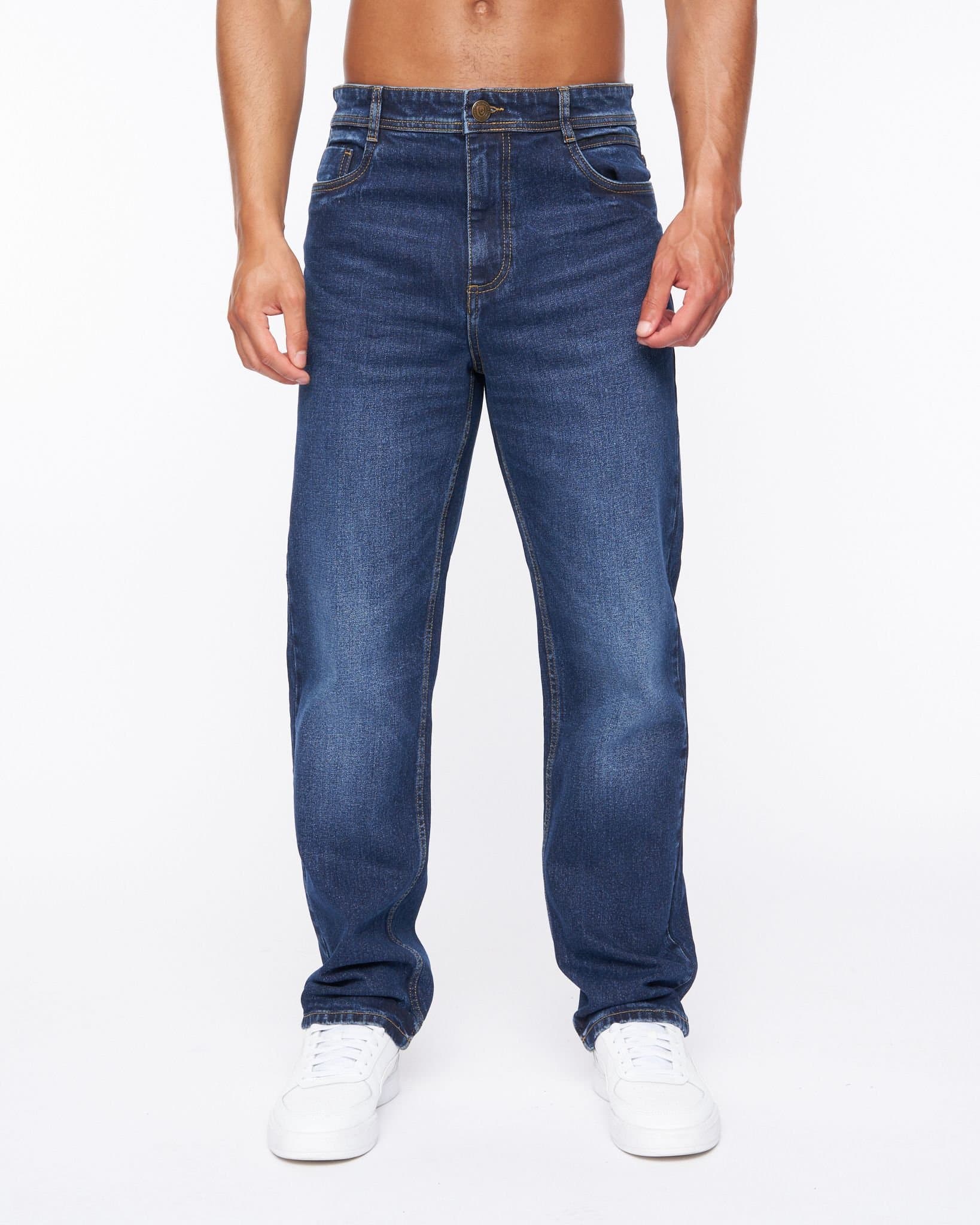 Duck&Cover Duck&Cover Rushawn Men's Modern Slim-Fit Jeans in Mid Blue