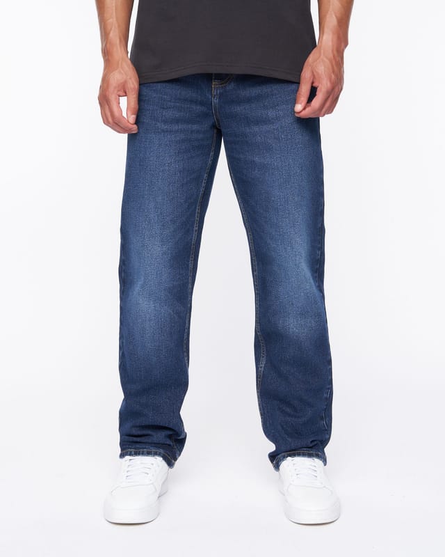 Duck&Cover Duck&Cover Rushawn Men's Modern Slim-Fit Jeans in Mid Blue - 3