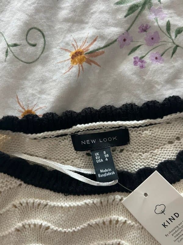 New Look New Look Knitted Vest Top - Size 8