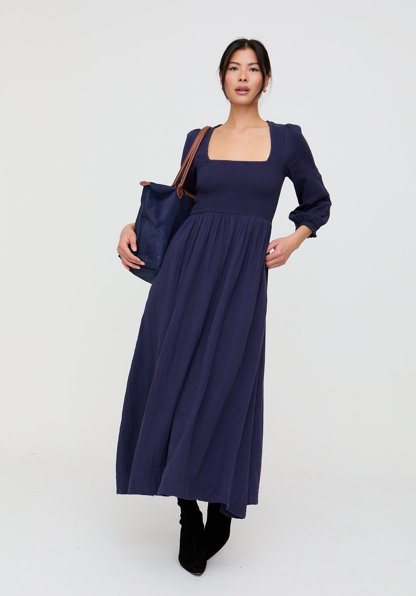 Lily and Lionel Lily and Lionel Women's Shirred Bodice Maxi Dress In Navy - 4