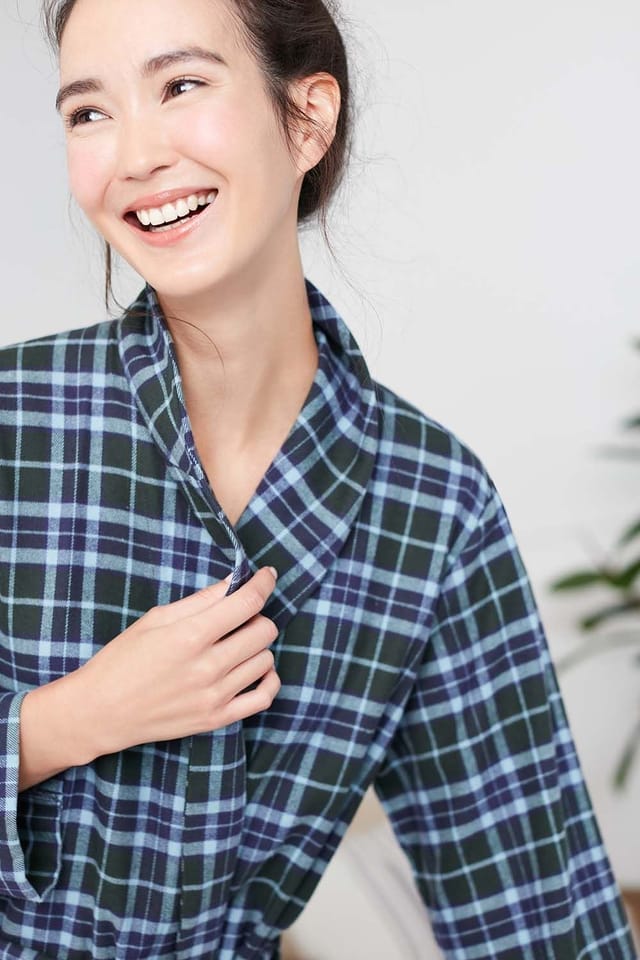 British Boxers British Boxers Women's 'Jura' Tartan Brushed Cotton Dressing Gown in Bottle Green - 2
