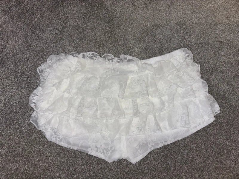 EGO Ego white lace shorts size 12