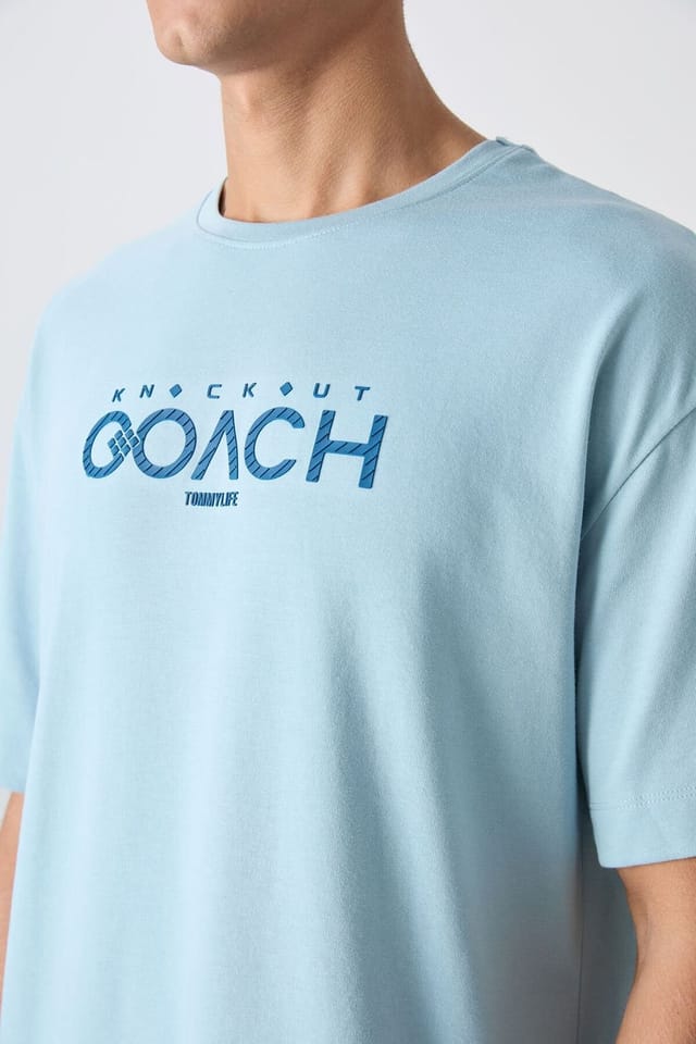 Tommy Life Tommy Life Men's Oversized Logo Patch Crew Neck T-Shirt in Baby Blue - 3