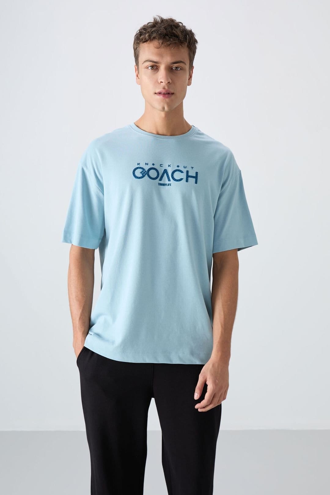 Tommy Life Tommy Life Men's Oversized Logo Patch Crew Neck T-Shirt in Baby Blue - 4