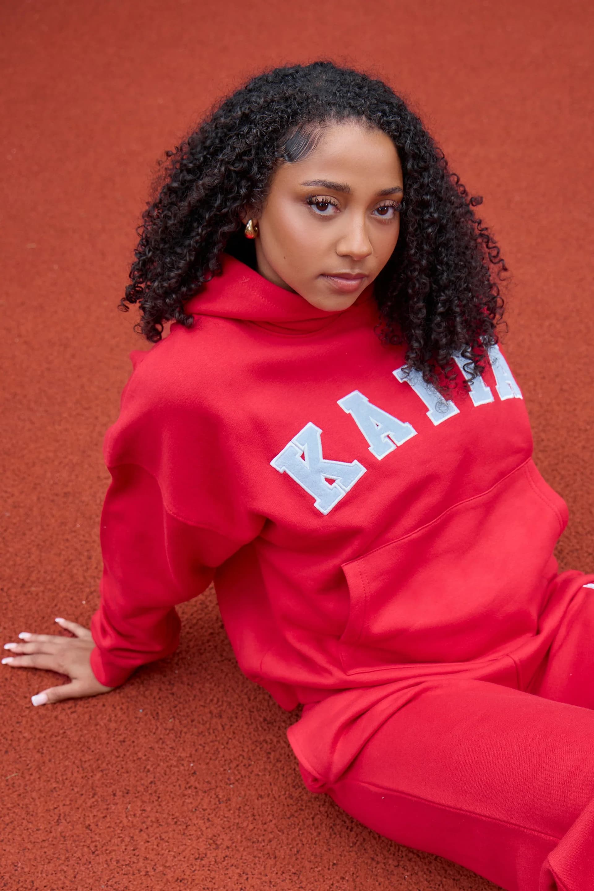 Kaiia Kaiia Slogan Oversized Hoodie Sport Red & Dusty Blue