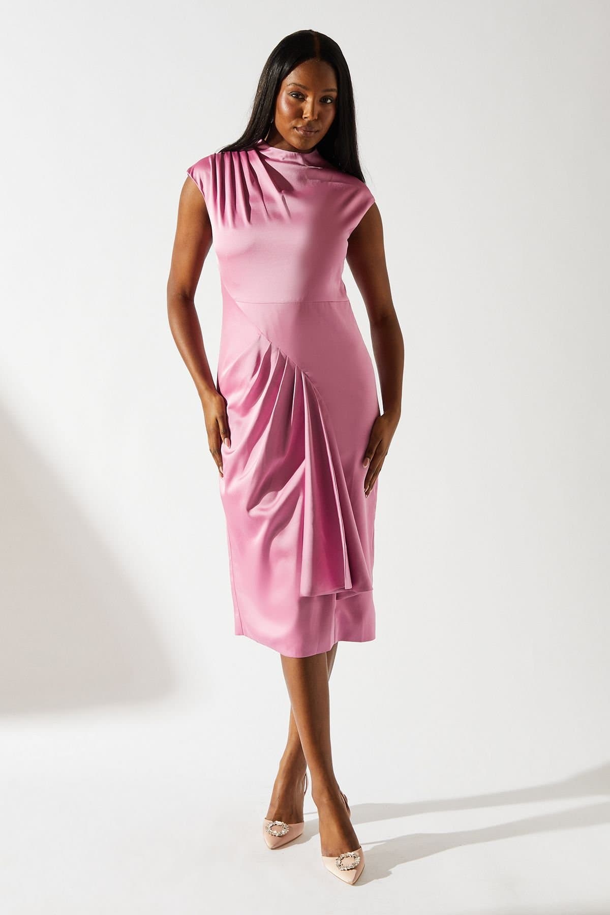 Coast Coast Women's Satin Pleat Detail Dress in Pink