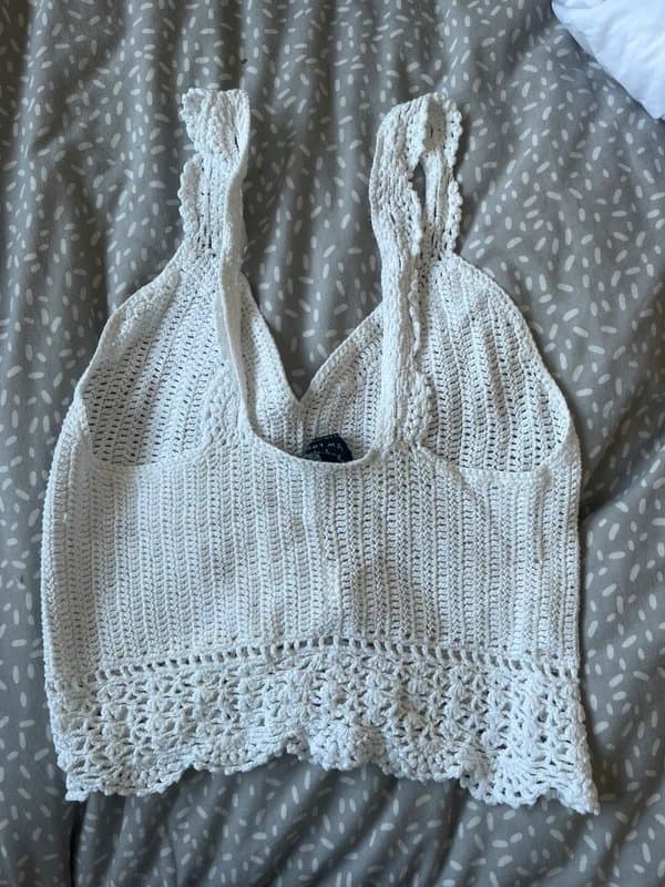 New Look Knitted white top
