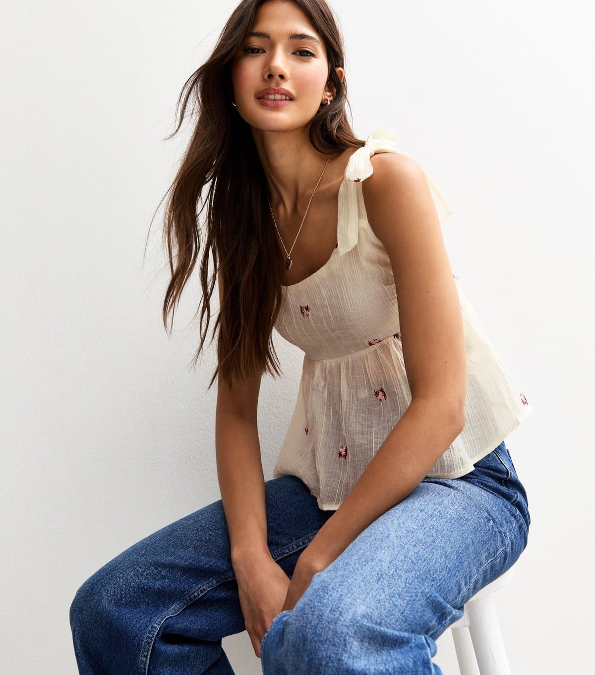 New Look Women's White Textured Floral Embroidered Tie Strap Flared Cami Top New Look