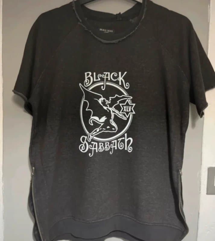 Brave Soul Custom black sabbath men’s grey zipper Tshirt - Large