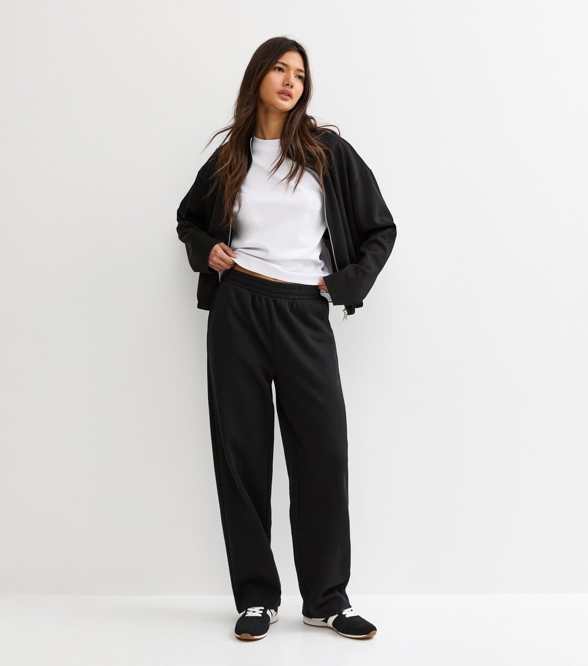 New Look Women's Black Tapered Wide Leg Joggers New Look