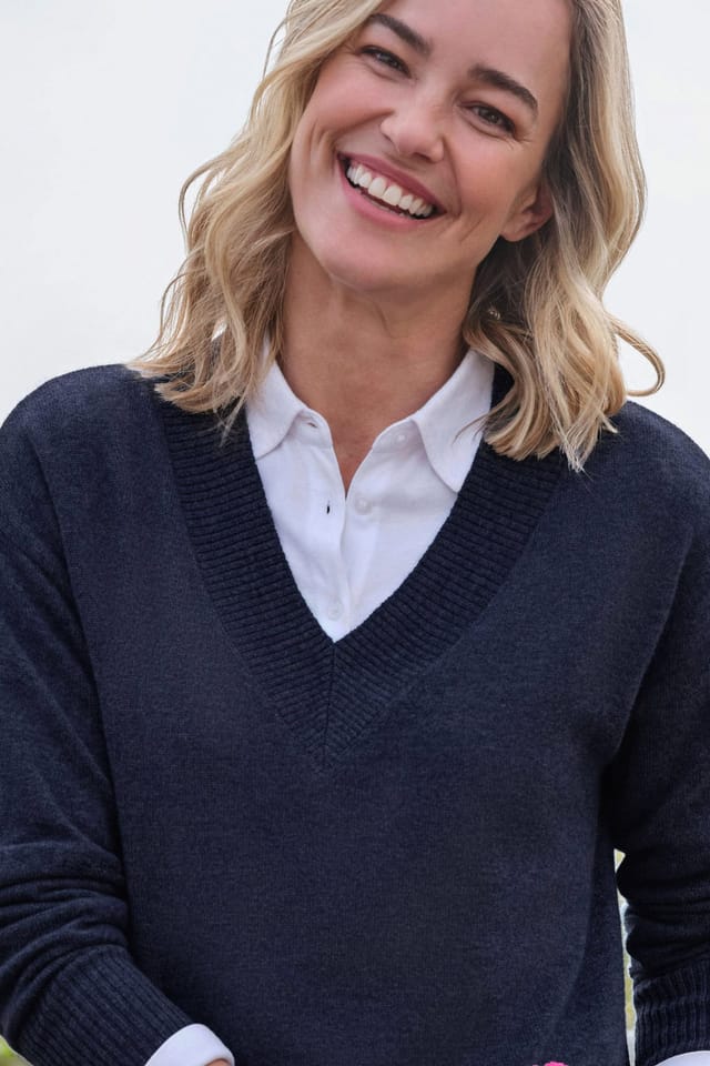 WoolOvers WoolOvers Women's Cashmere Merino Deep V Neck Tunic in Dark Navy - 3