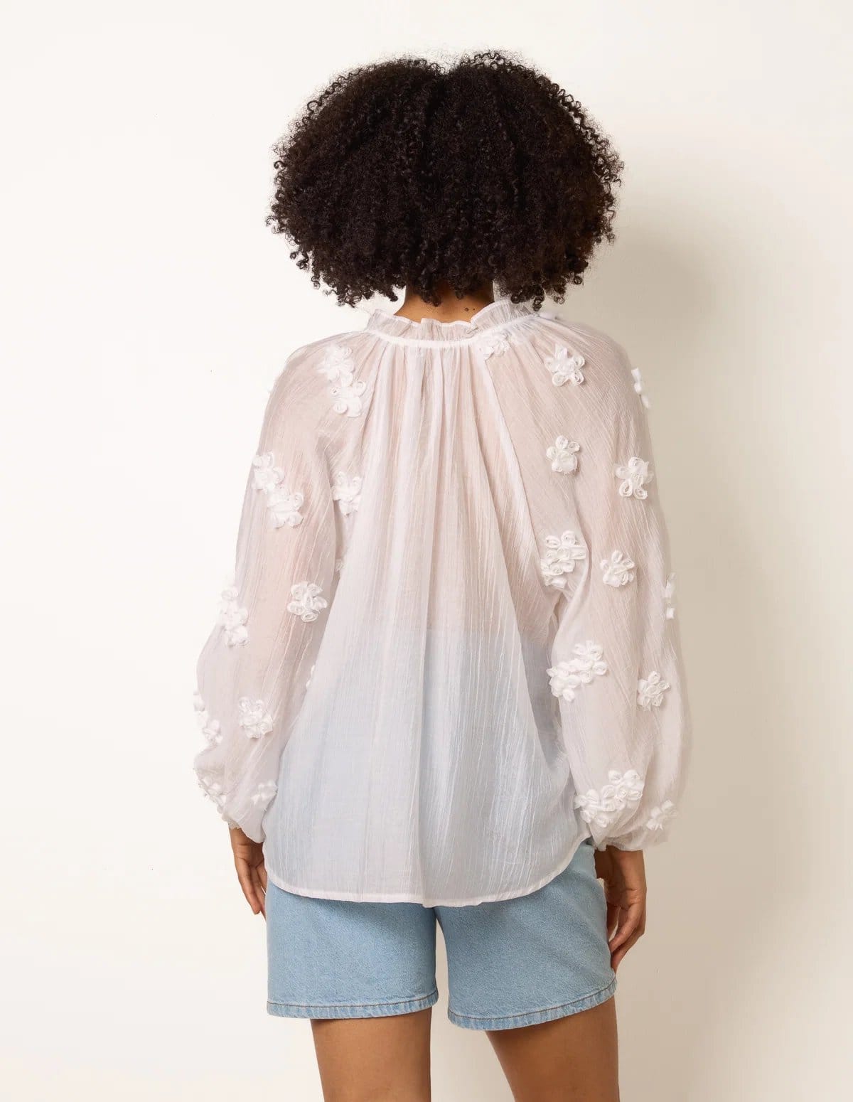 Blue Vanilla Floral Embroidery Top - 4