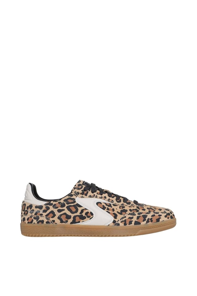 Skechers Skechers Women's HOTSHOT ON THE PROWL Suede Lace-Up Leopard - 2