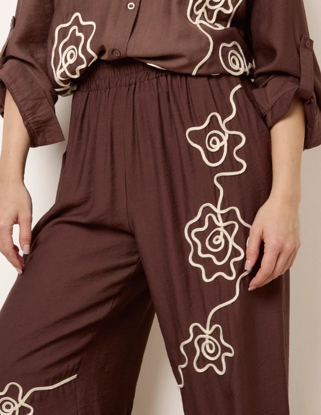 Blue Vanilla Floral Embroidery Trousers - 3