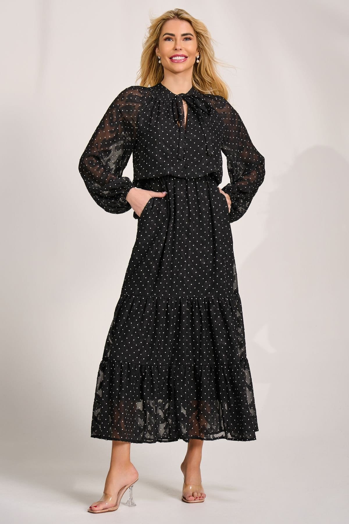 Jolie Moi Jolie Moi Women's Textured Chiffon Long Sleeve Maxi Dress in Black - 4