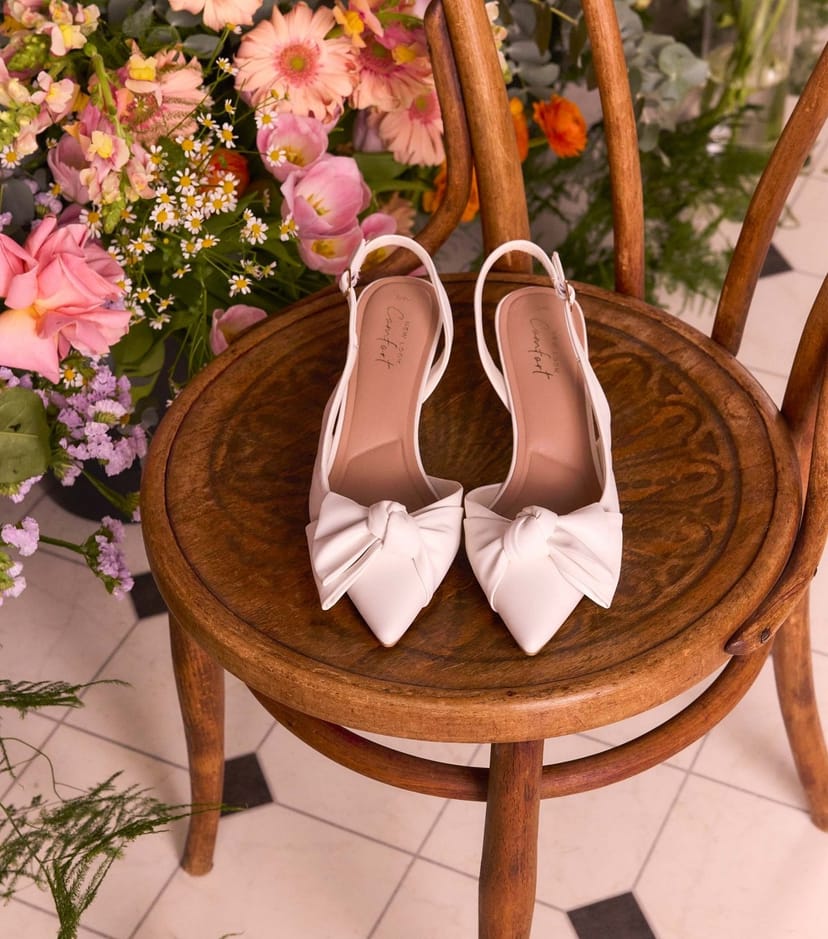 New Look Women's White Faux Leather Bow Slingback Court Shoes Vegan New Look - 1