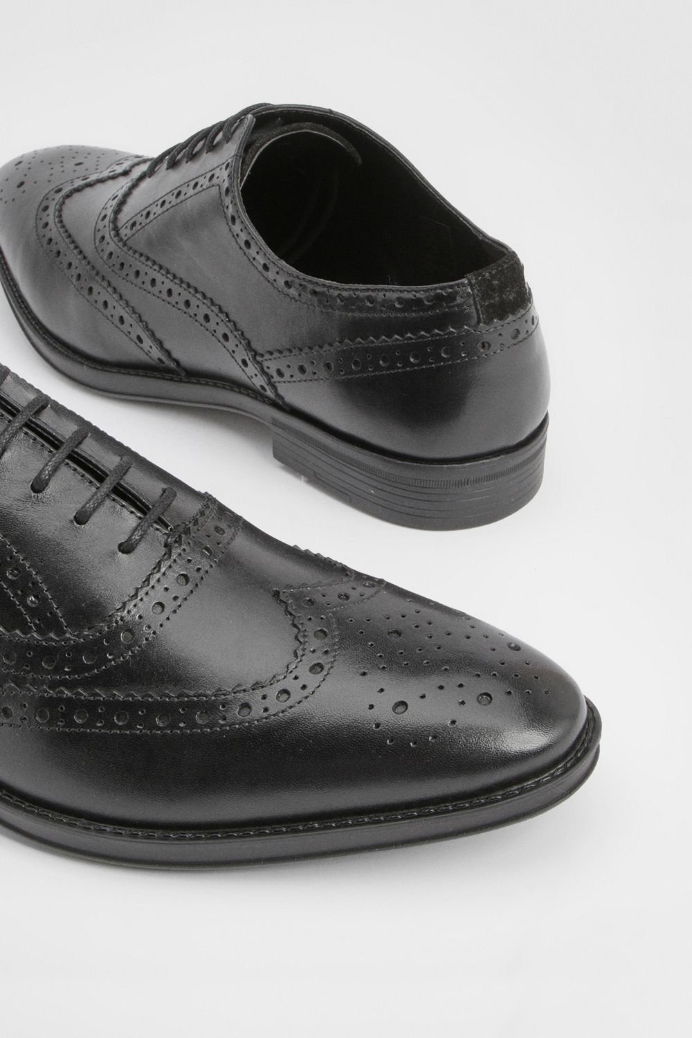 Burton Burton Men's Black Leather Smart Oxford Brogue Shoes - 4