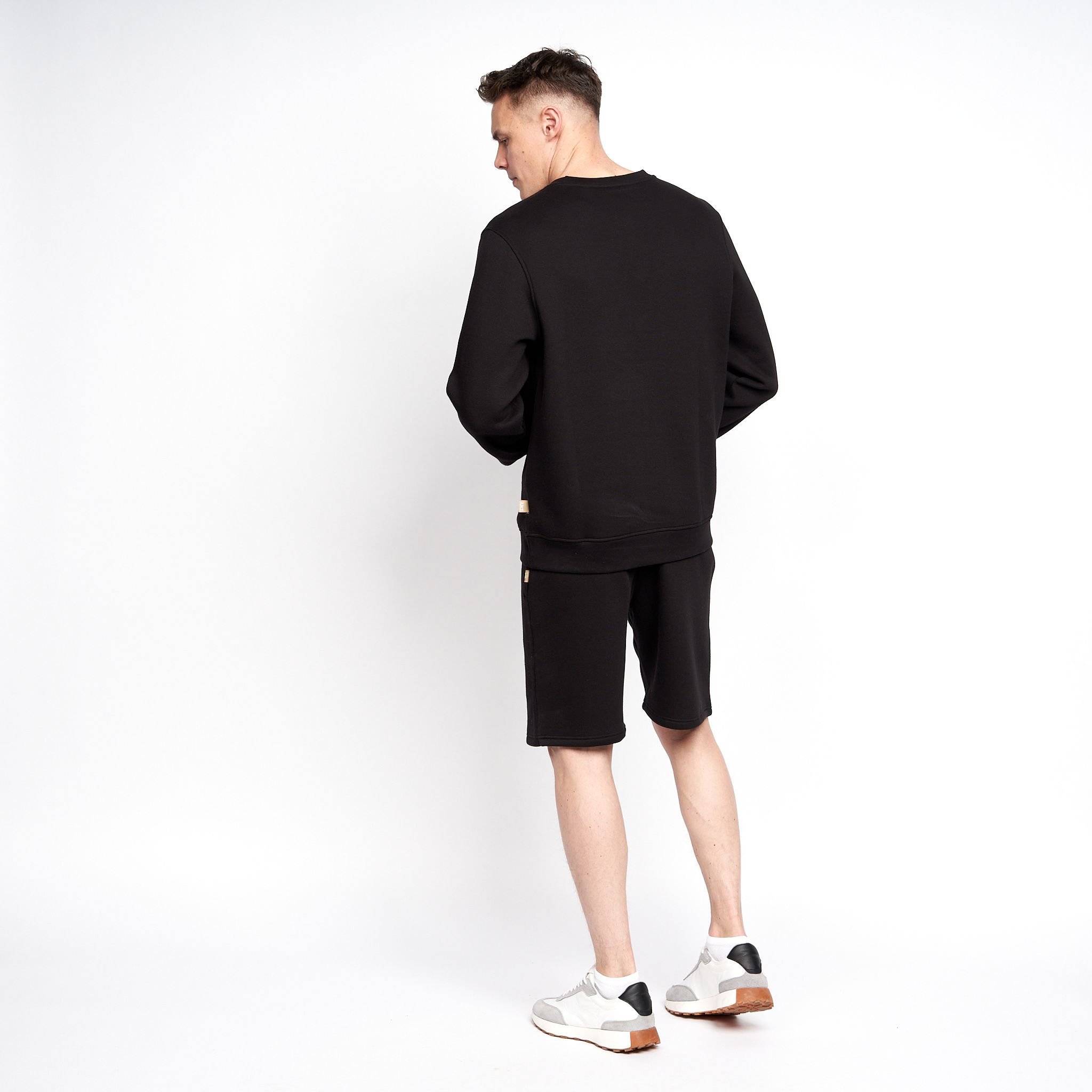 Juice Juice Cranwood Men's Essential Crew Neck Sweatshirt - Premium Cotton-Rich Comfort in Black - 4