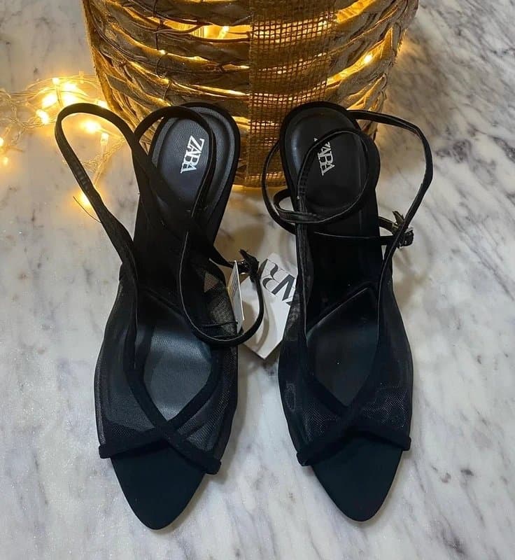 Zara Zara Black sandals heels size 37