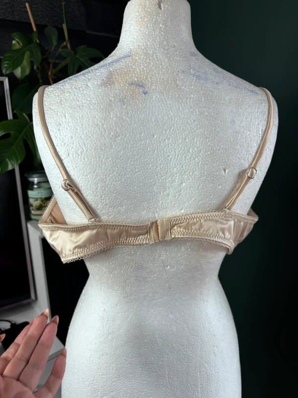 ASOS ASOS Satin Triangle Bralette UK 18 – Champagne Nude Soft Lingerie F40