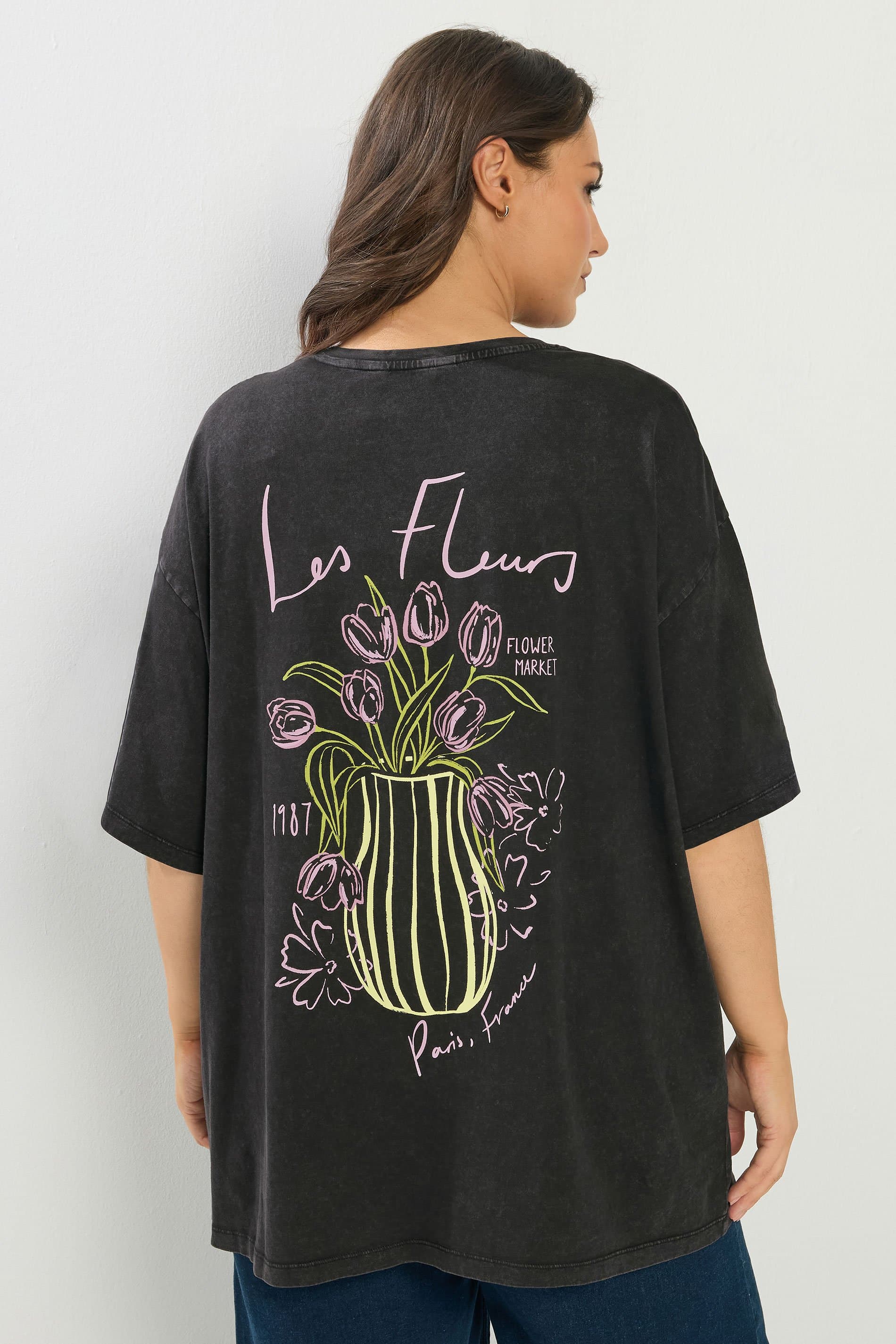 Yours Plus Size Black 'Les Fleurs' Back Print Relaxed Tshirt