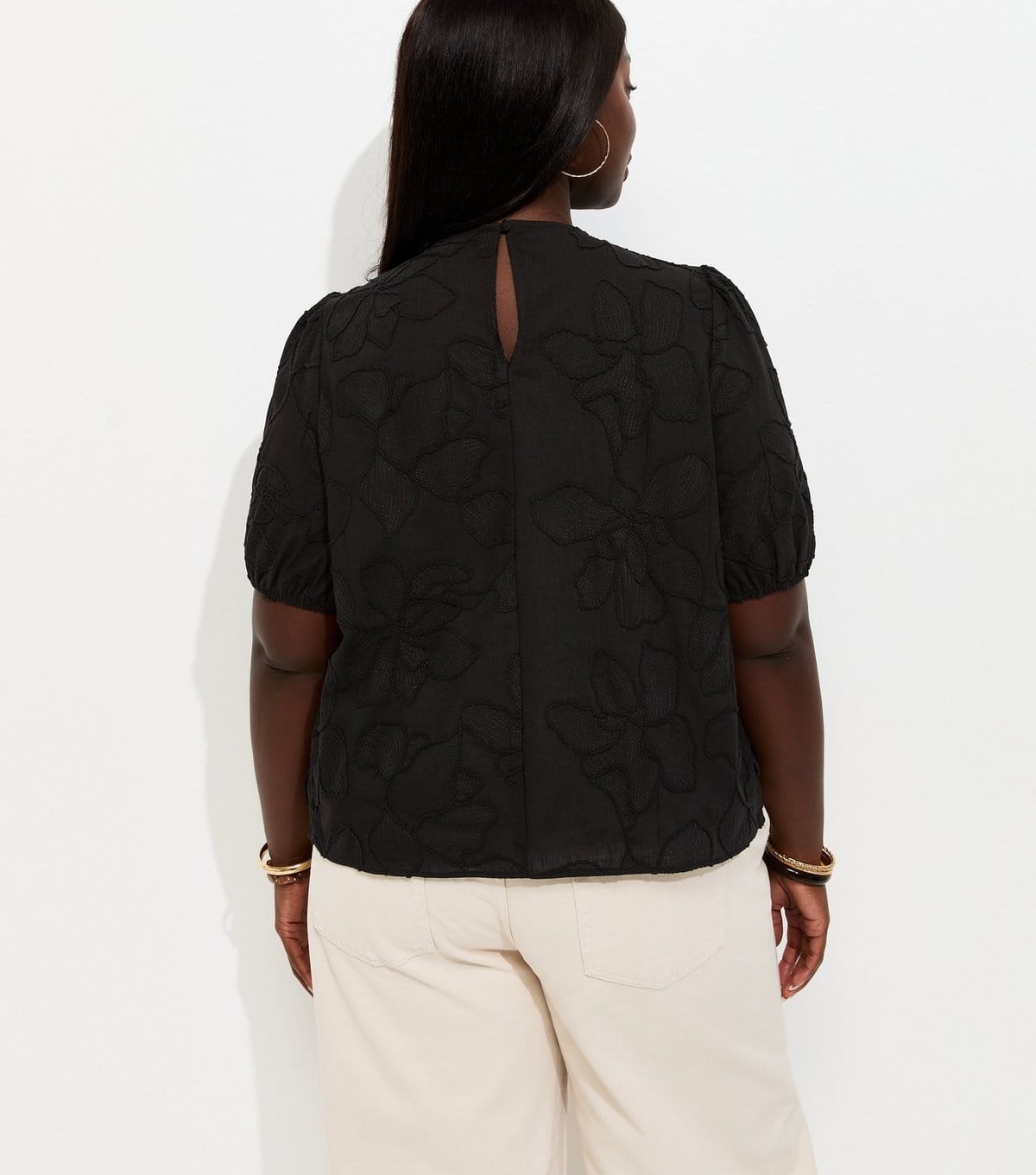 New Look Women's Plus Size Black Floral Embroidered Puff Sleeve T-Shirt Curves New Look - 4