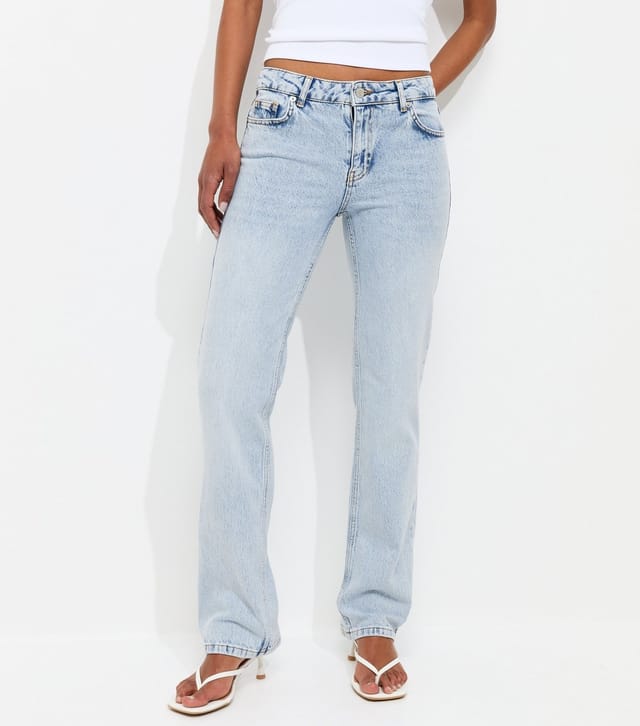 New Look Women's Light Blue Low Rise Straight Leg Jeans New Look - 3