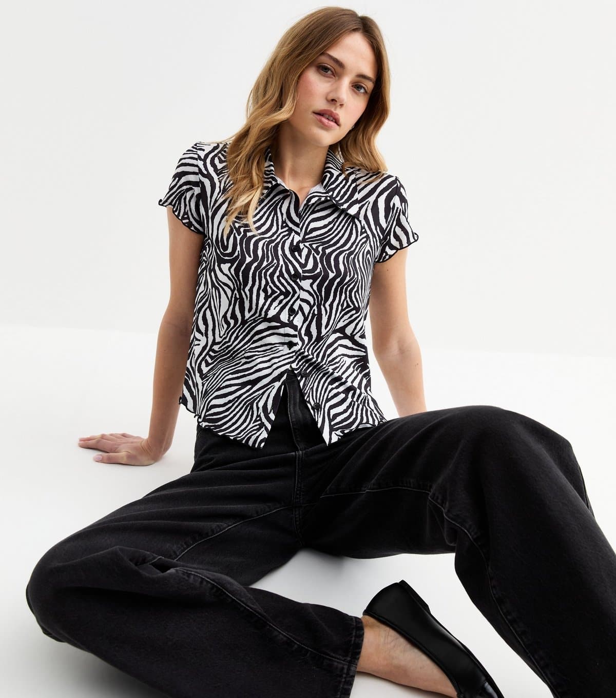 New Look Women's Black Zebra Print Mesh Shirt New Look