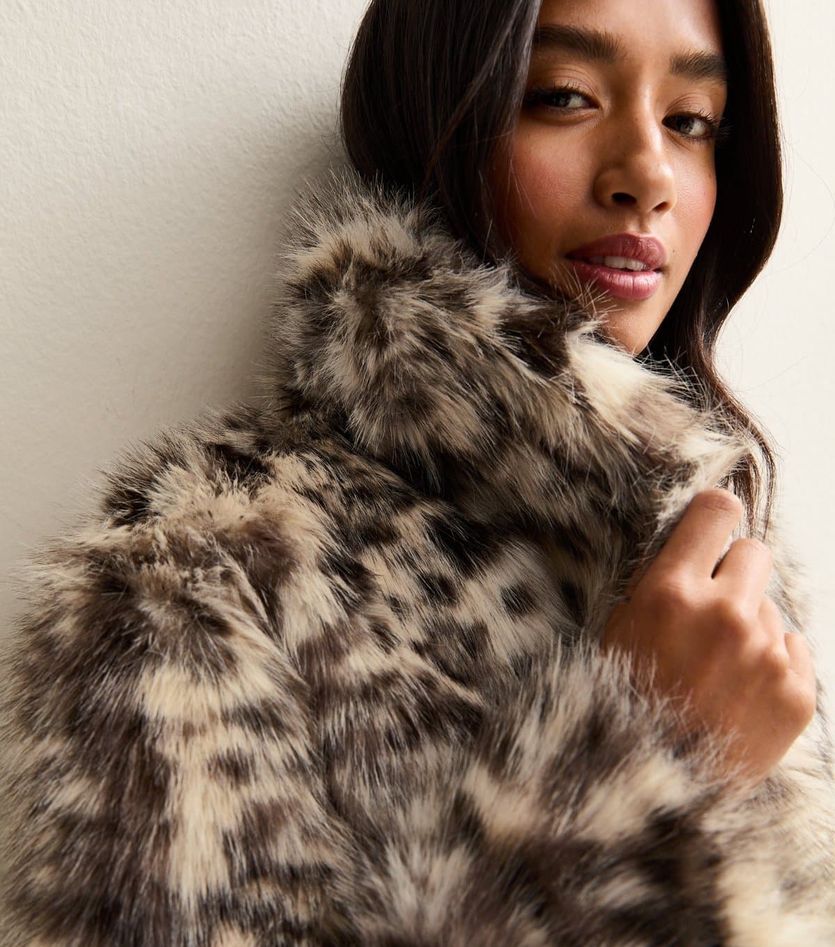 New Look Women's Petite Brown Animal Print Faux Fur Coat New Look