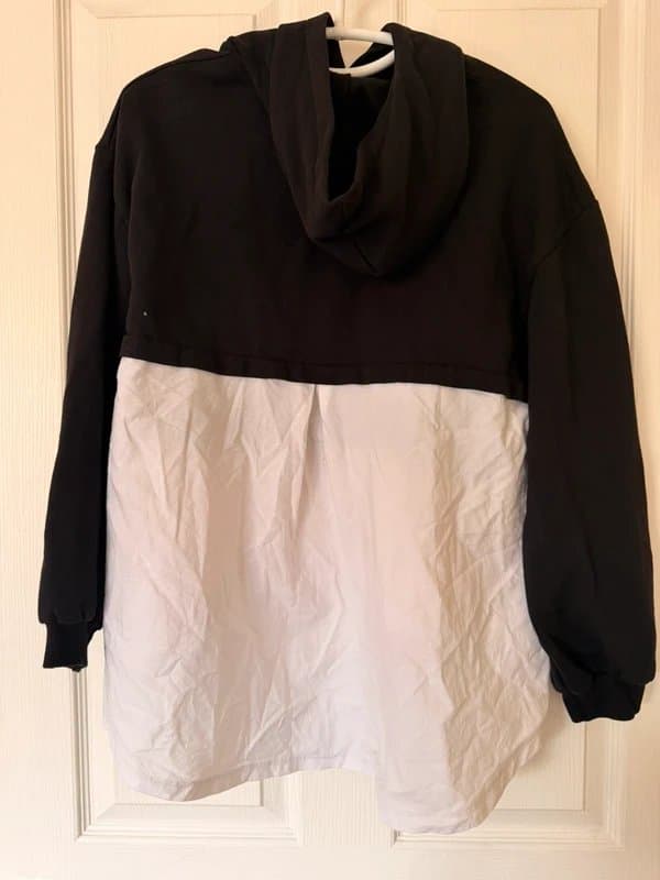 River Island Black and white hoodie/shirt