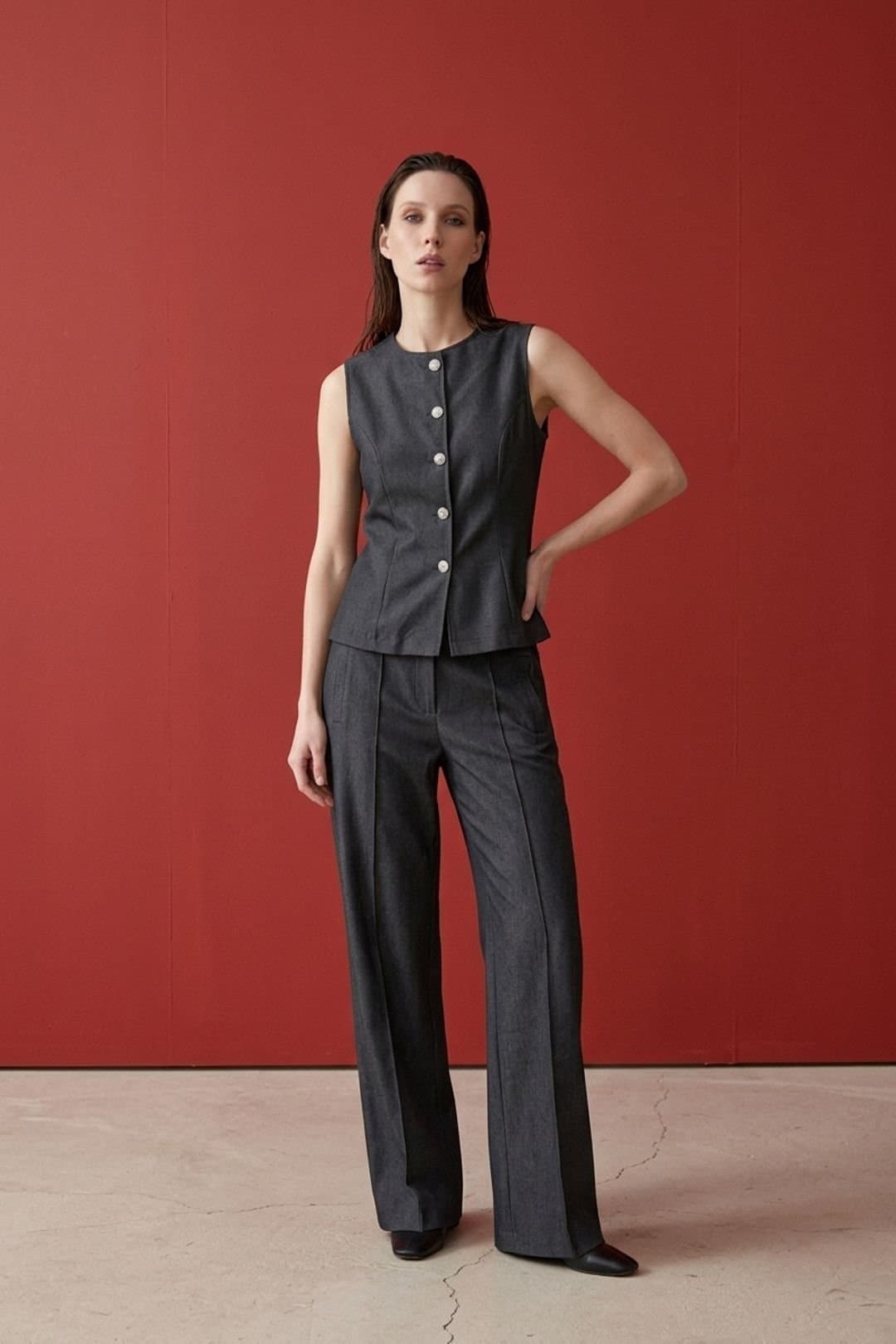 MyFashion MyFashion Women's Cotton Poplin Vest & Wide-Leg Trouser Set in Dark Grey