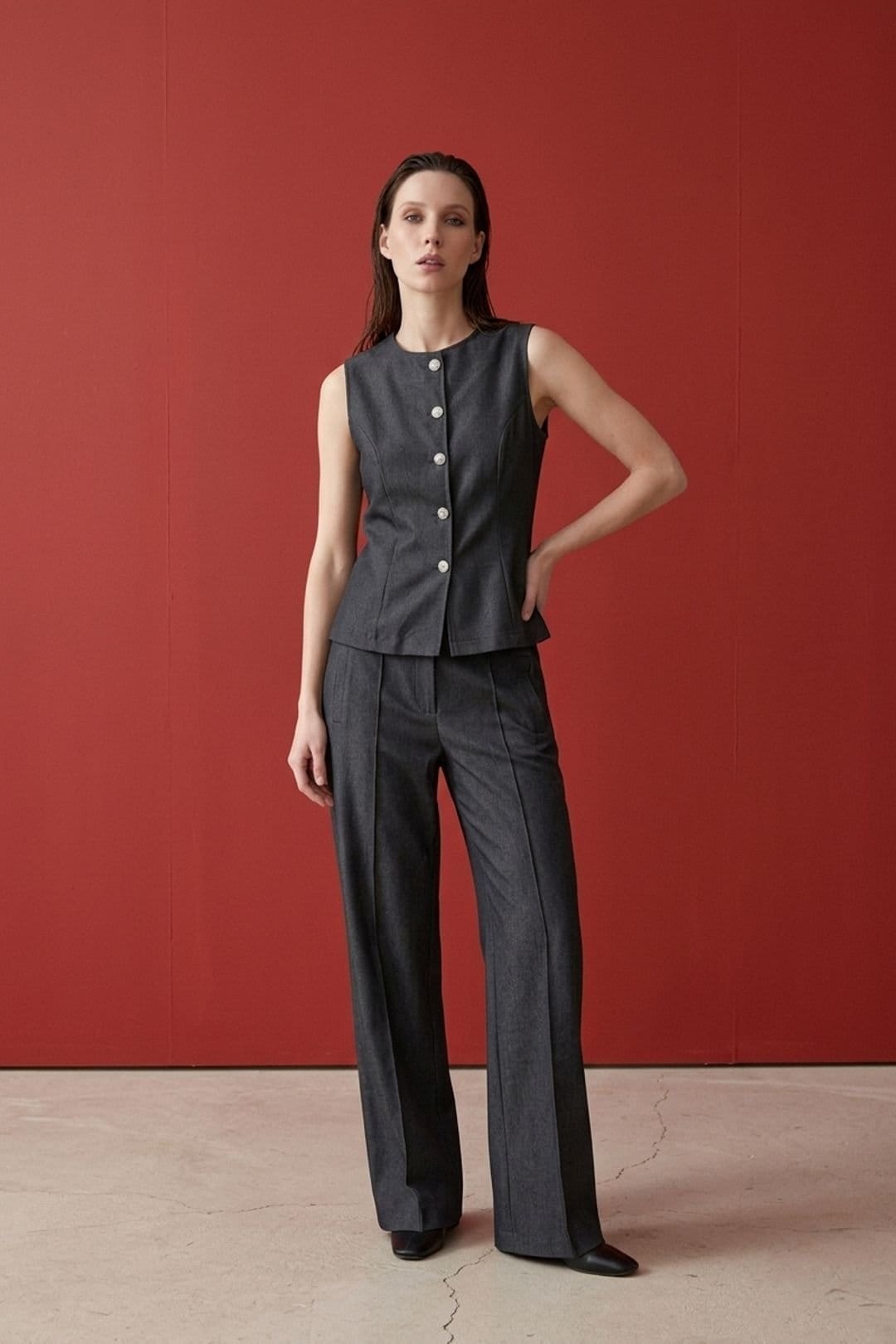 MyFashion MyFashion Women's Cotton Poplin Vest & Wide-Leg Trouser Set in Dark Grey - 1